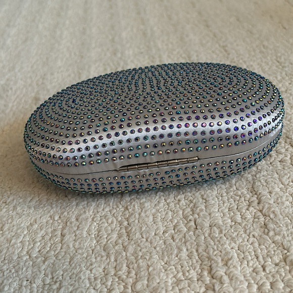 Small Rhinestone Clutch - Picture 3 of 4